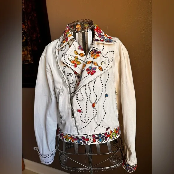 Handmade Upcycled White Denim Jacket Small Artist Embroidered One-of-a-Kind Coat - Picture 8 of 9